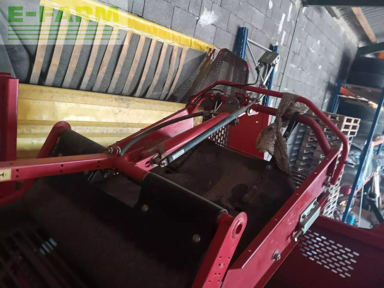 Grimme 75-40 - Combină de recoltat cartofi: Foto 5 Grimme 75-40 - Combină de recoltat cartofi: Foto 5