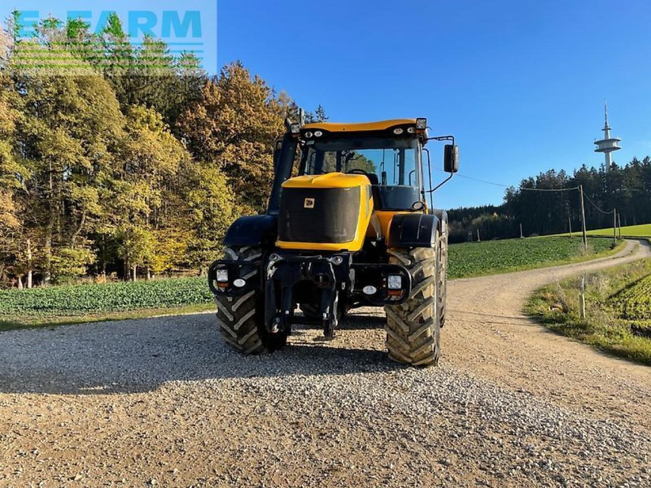 JCB fastrac 8250 - Tractor agricol: Foto 2 JCB fastrac 8250 - Tractor agricol: Foto 2