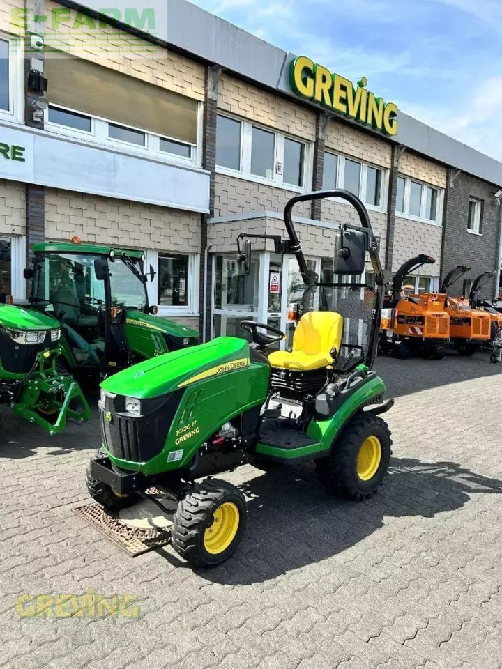 John Deere 1026r rops ind - Tractor agricol: Foto 1 John Deere 1026r rops ind - Tractor agricol: Foto 1