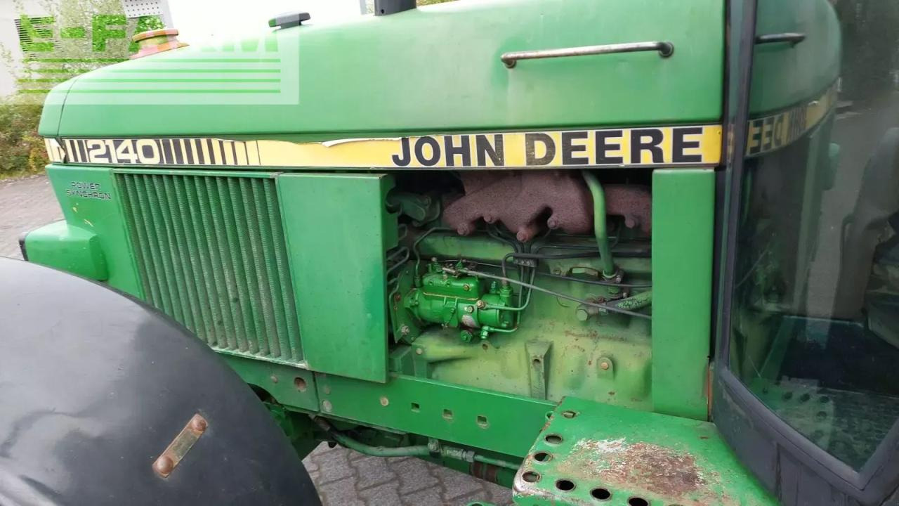 John Deere 2140a - Tractor agricol: Foto 5 John Deere 2140a - Tractor agricol: Foto 5