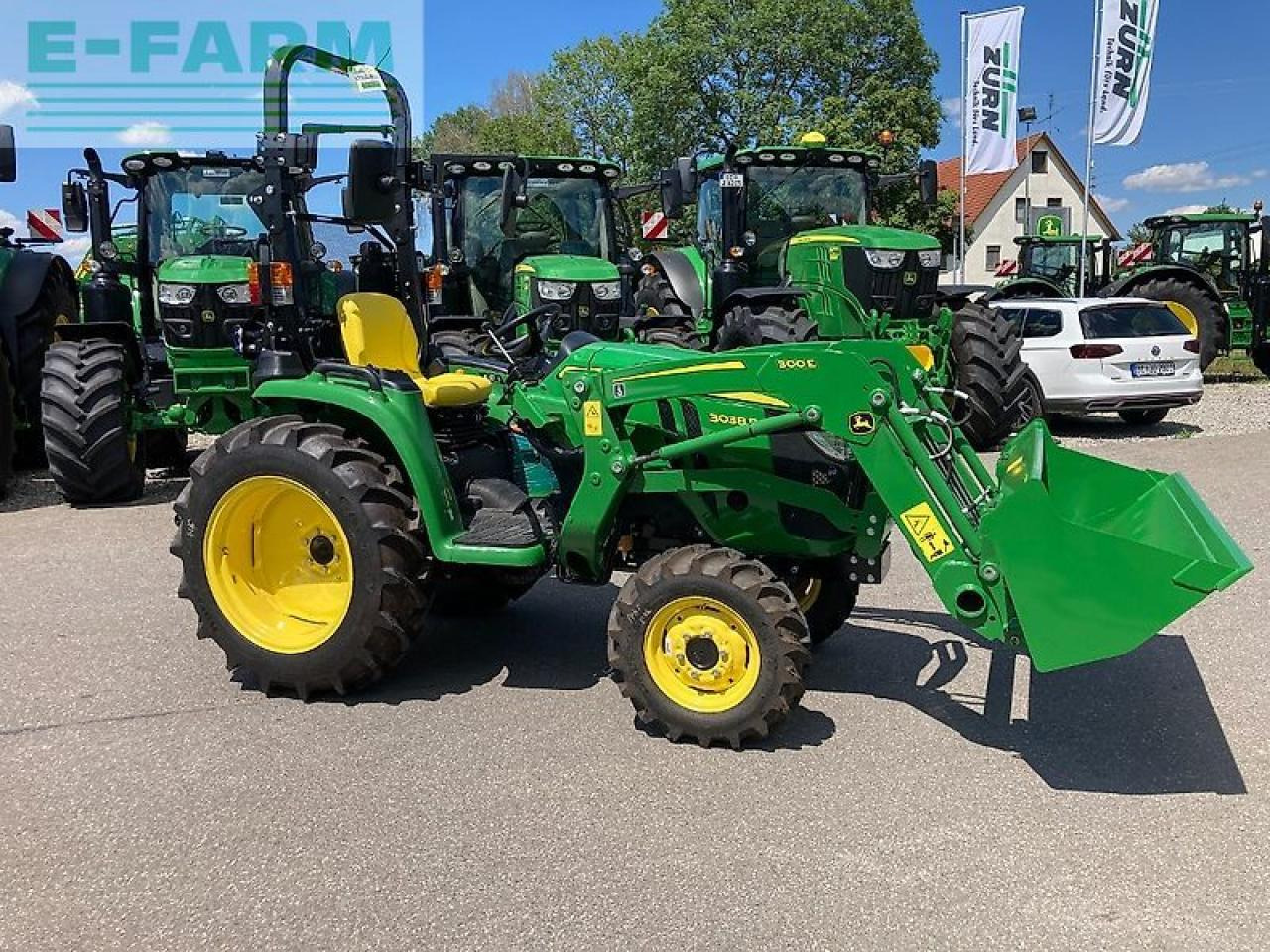 John Deere 3038e - Tractor agricol: Foto 2 John Deere 3038e - Tractor agricol: Foto 2
