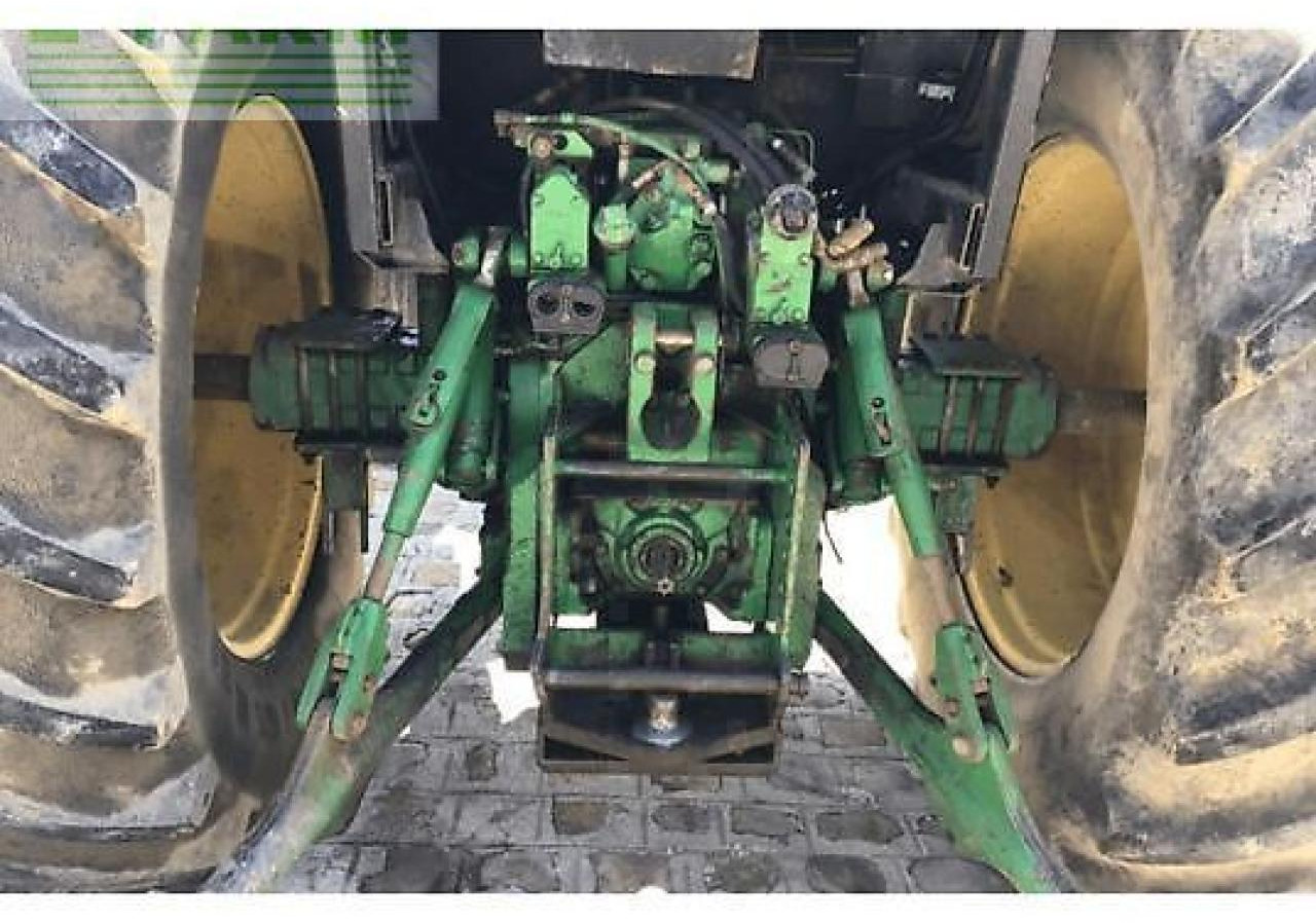 John Deere 4055 - Tractor agricol: Foto 5 John Deere 4055 - Tractor agricol: Foto 5