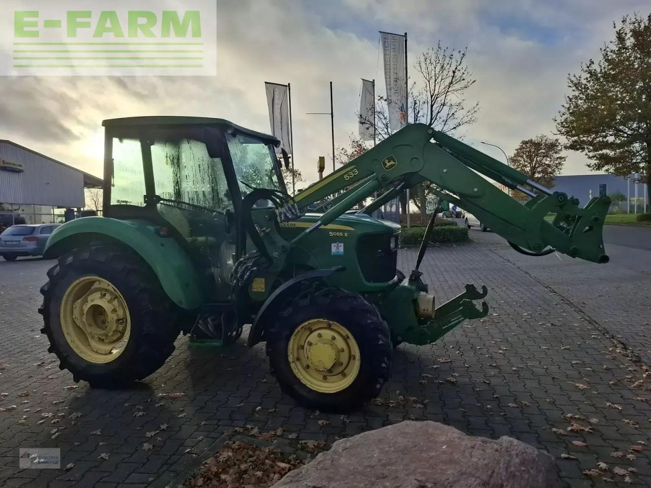 John Deere 5055 e - Tractor agricol: Foto 4 John Deere 5055 e - Tractor agricol: Foto 4