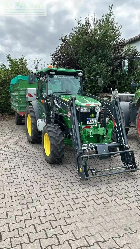 John Deere 5105gf stoll frontlader opt. 3-seite anhänger - Tractor agricol: Foto 2 John Deere 5105gf stoll frontlader opt. 3-seite anhänger - Tractor agricol: Foto 2