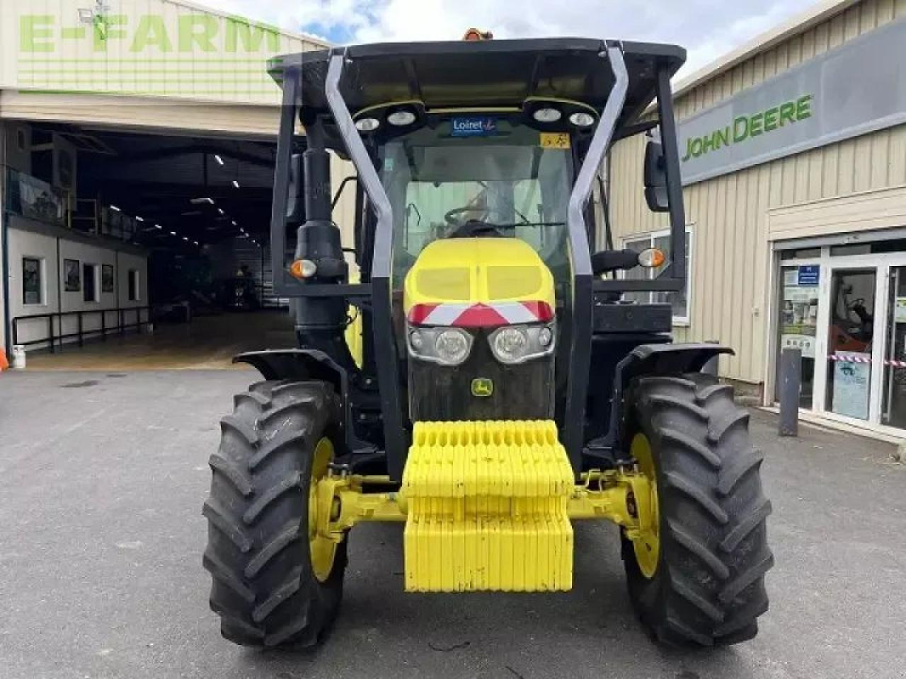 John Deere 6100m - Tractor agricol: Foto 5 John Deere 6100m - Tractor agricol: Foto 5