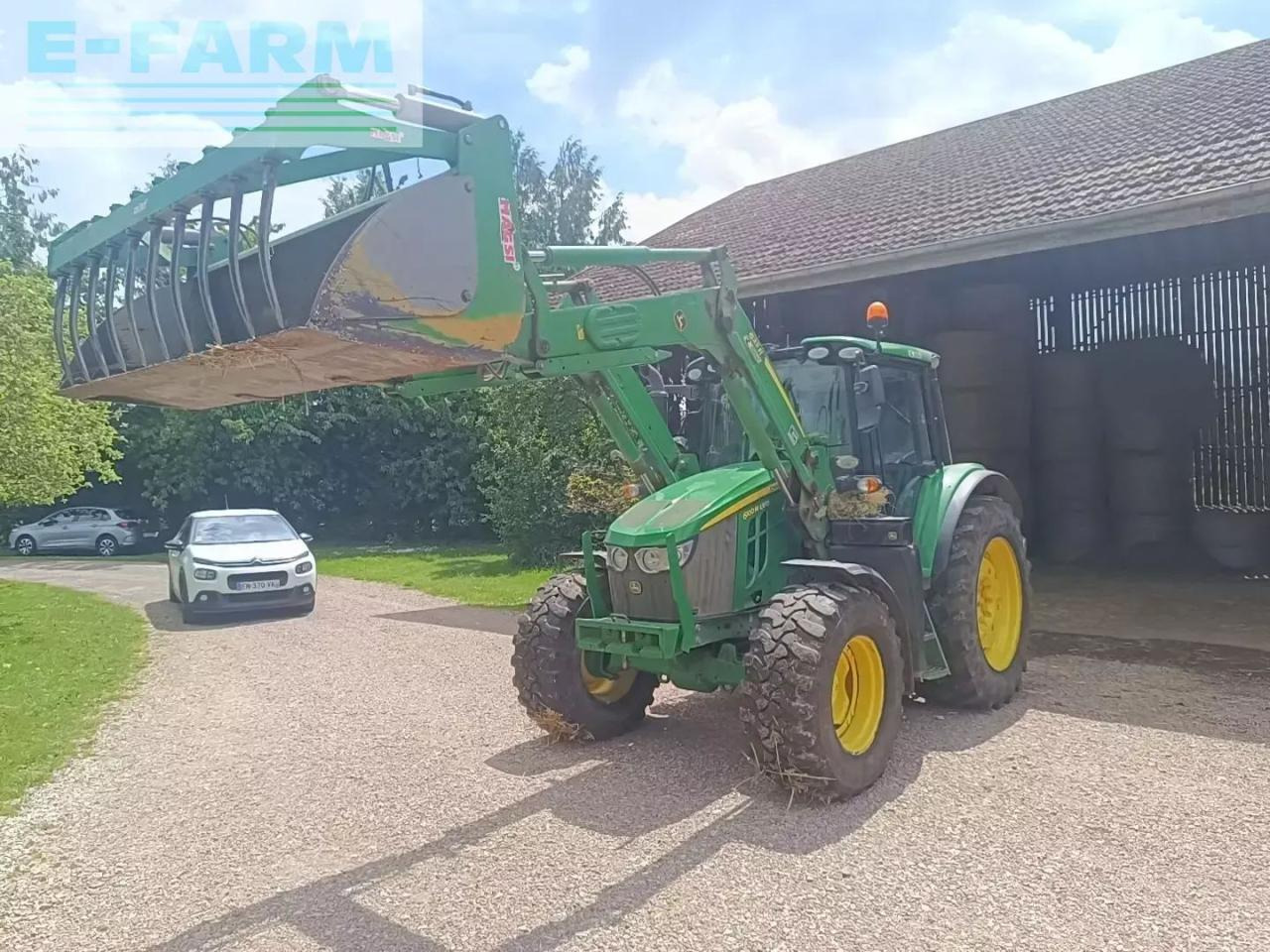 John Deere 6100m - Tractor agricol: Foto 2 John Deere 6100m - Tractor agricol: Foto 2