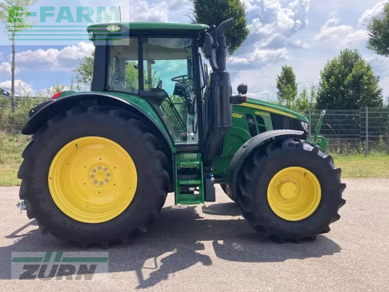 John Deere 6100m - Tractor agricol: Foto 4 John Deere 6100m - Tractor agricol: Foto 4