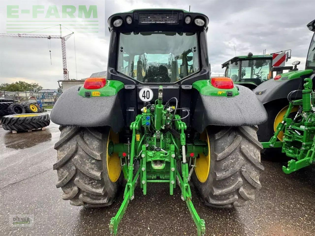 John Deere 6100m - Tractor agricol: Foto 3 John Deere 6100m - Tractor agricol: Foto 3