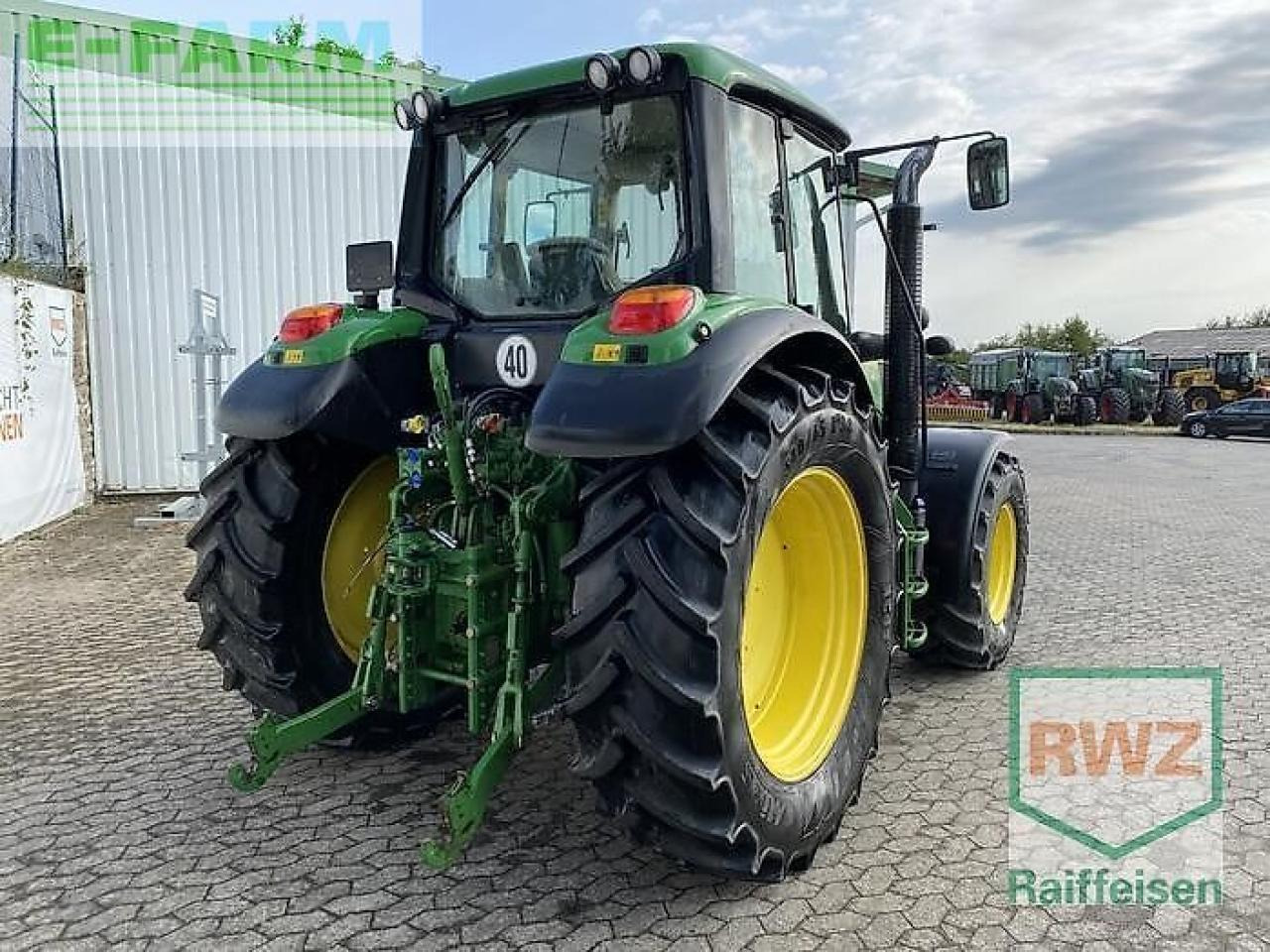 John Deere 6115 m - Tractor agricol: Foto 2 John Deere 6115 m - Tractor agricol: Foto 2