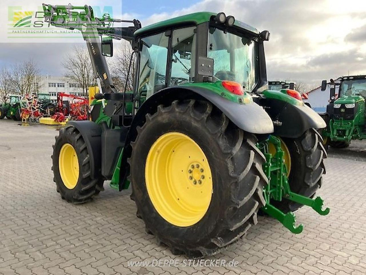 John Deere 6115m + fz 30.1 - Tractor agricol: Foto 5 John Deere 6115m + fz 30.1 - Tractor agricol: Foto 5