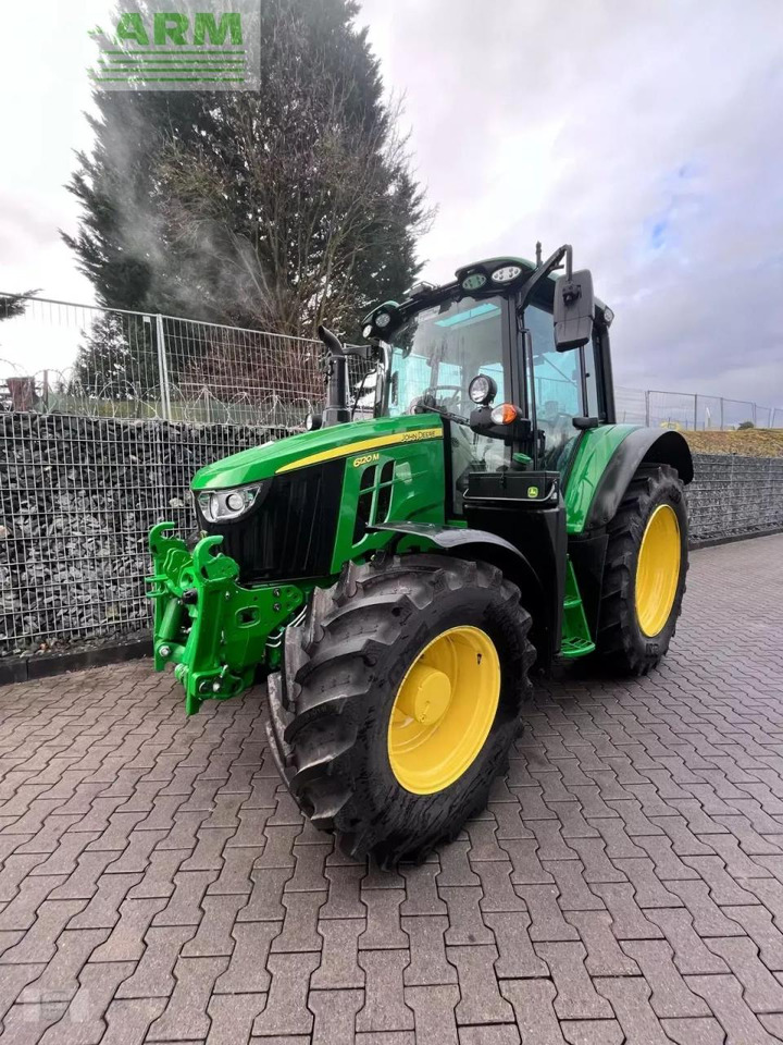 John Deere 6120m - Tractor agricol: Foto 1 John Deere 6120m - Tractor agricol: Foto 1