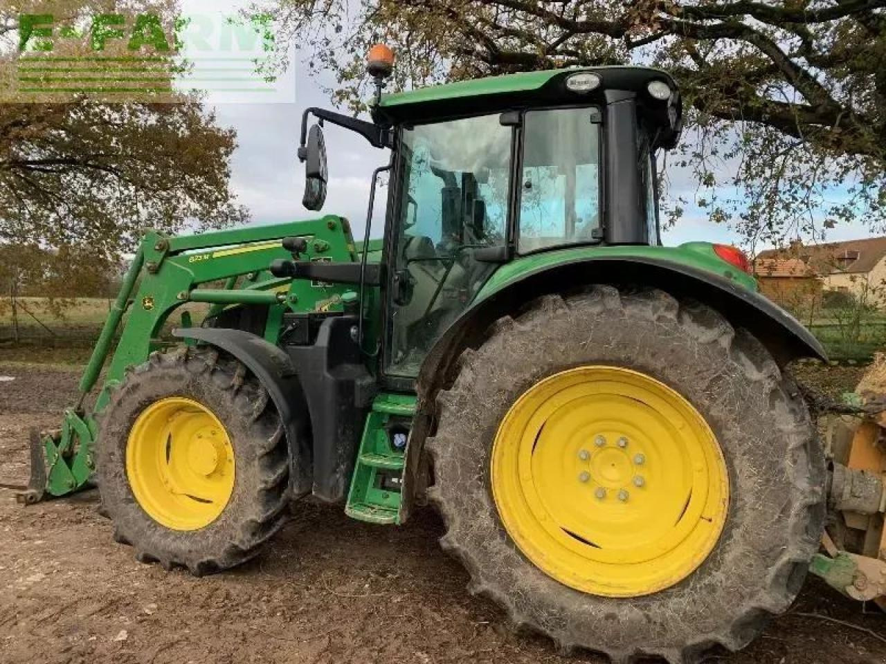 John Deere 6120m - Tractor agricol: Foto 4 John Deere 6120m - Tractor agricol: Foto 4