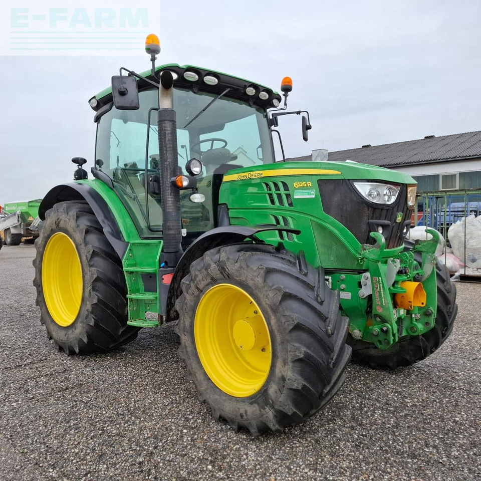 John Deere 6125 R - Tractor agricol: Foto 3 John Deere 6125 R - Tractor agricol: Foto 3