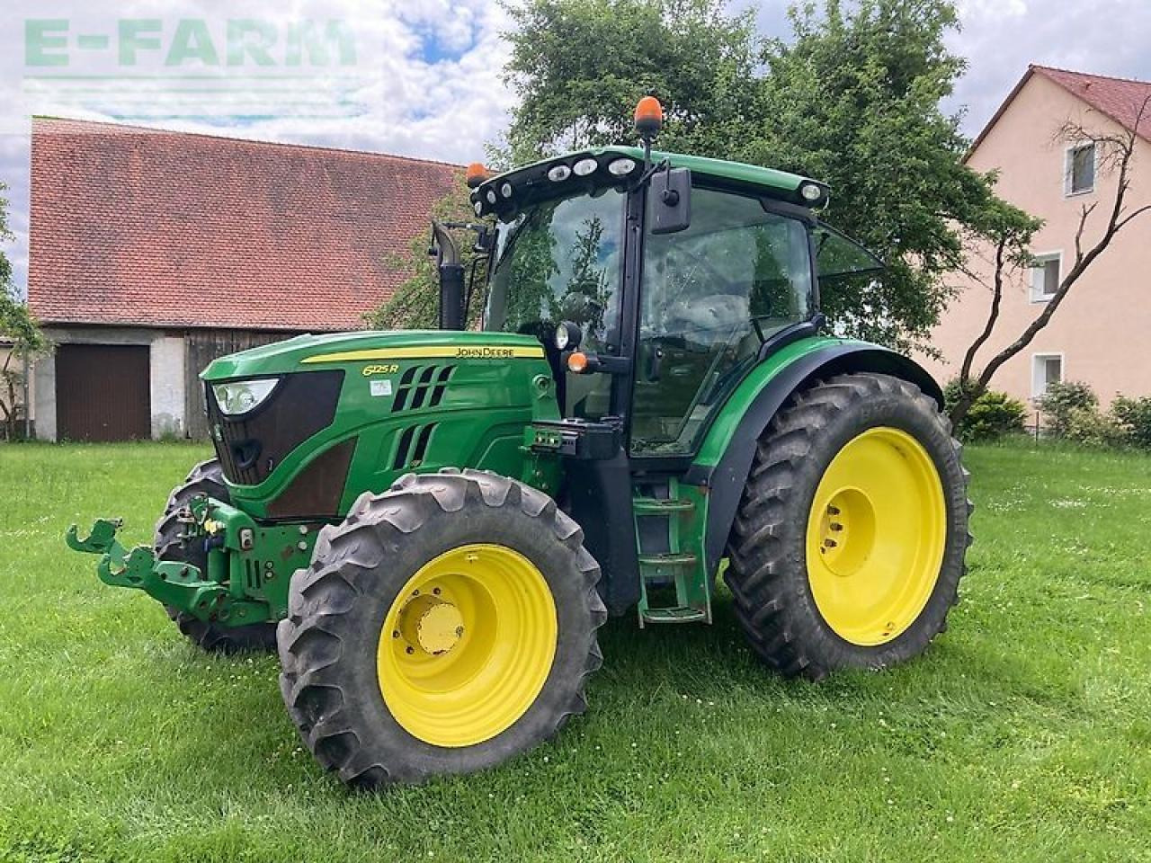 John Deere 6125r - Tractor agricol: Foto 1 John Deere 6125r - Tractor agricol: Foto 1