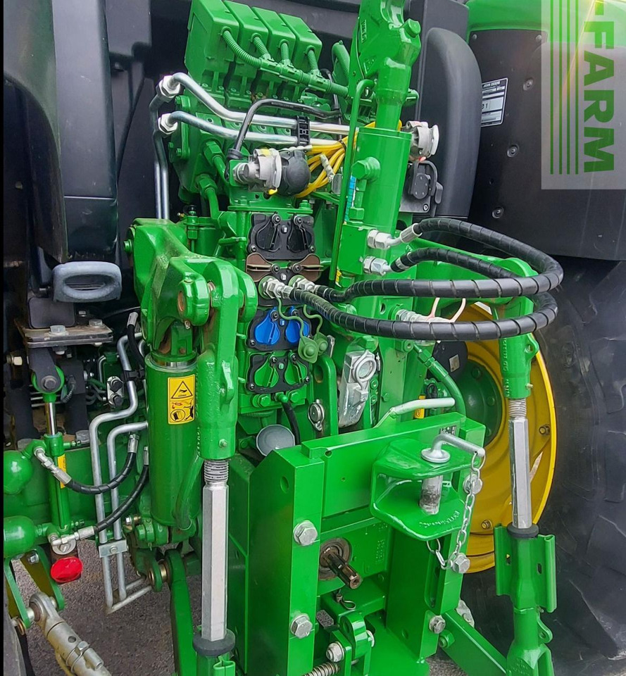 John Deere 6130R - Tractor agricol: Foto 5 John Deere 6130R - Tractor agricol: Foto 5