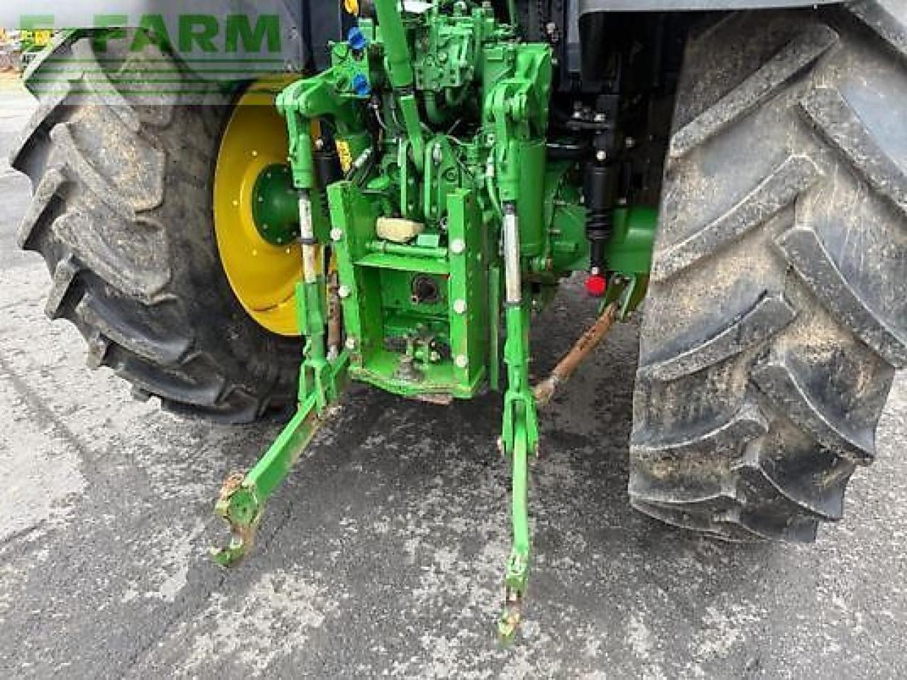 John Deere 6145m - Tractor agricol: Foto 5 John Deere 6145m - Tractor agricol: Foto 5