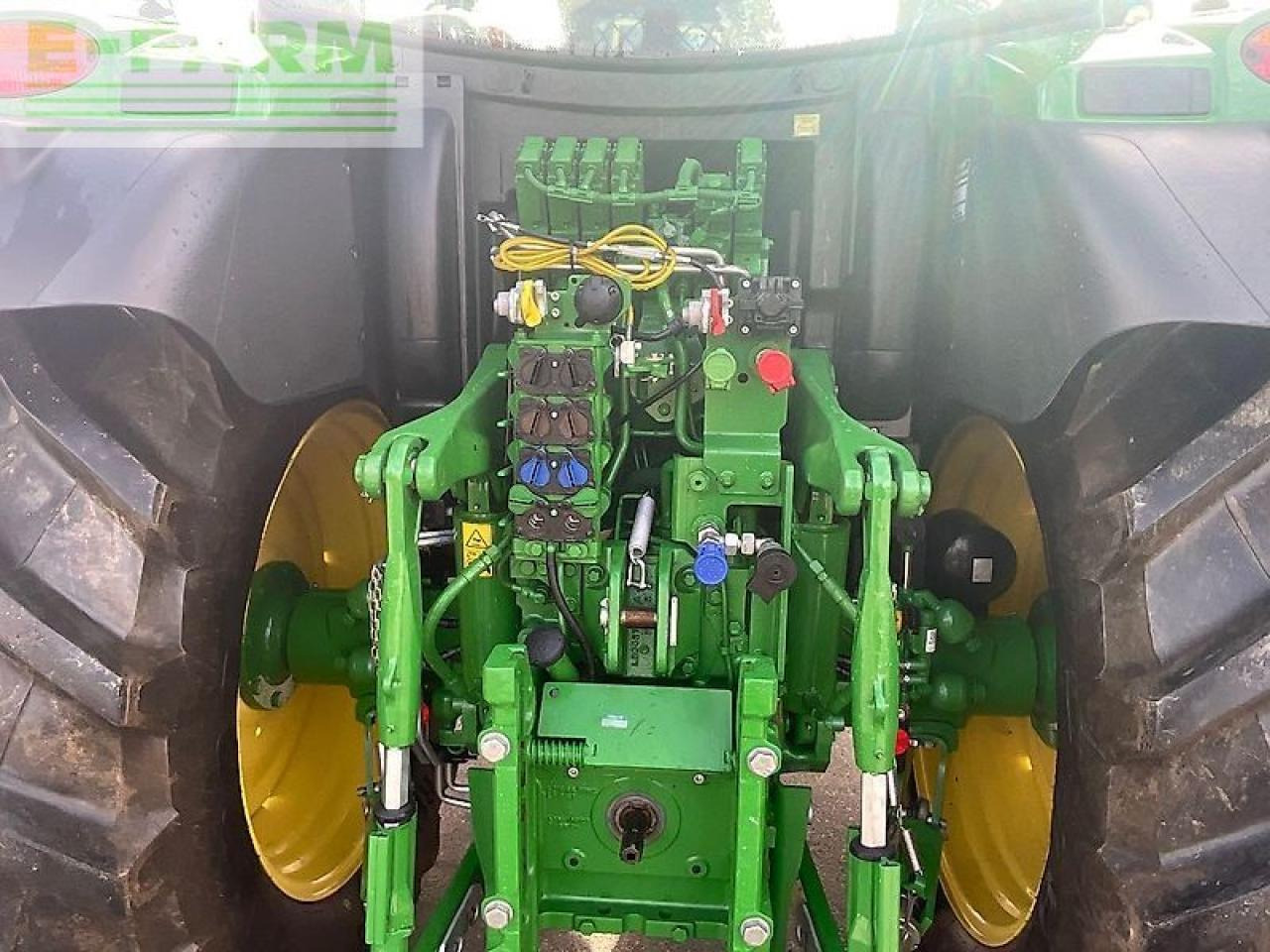 John Deere 6145r - Tractor agricol: Foto 3 John Deere 6145r - Tractor agricol: Foto 3