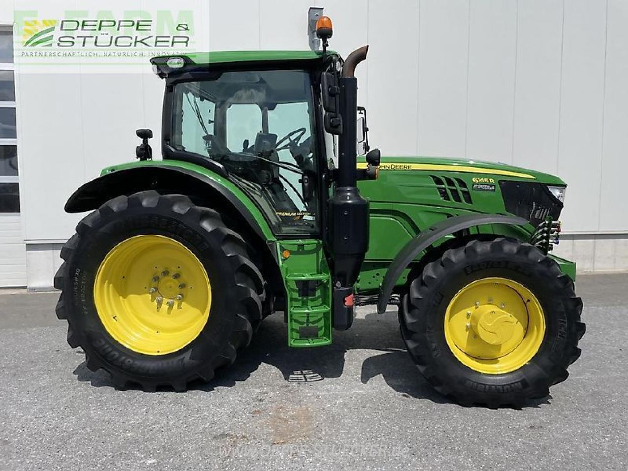 John Deere 6145r commandpro - Tractor agricol: Foto 4 John Deere 6145r commandpro - Tractor agricol: Foto 4
