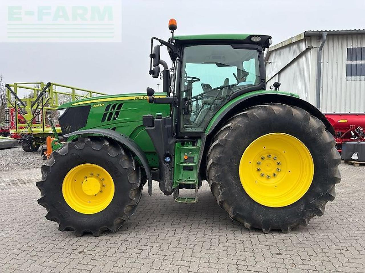 John Deere 6195r - Tractor agricol: Foto 4 John Deere 6195r - Tractor agricol: Foto 4