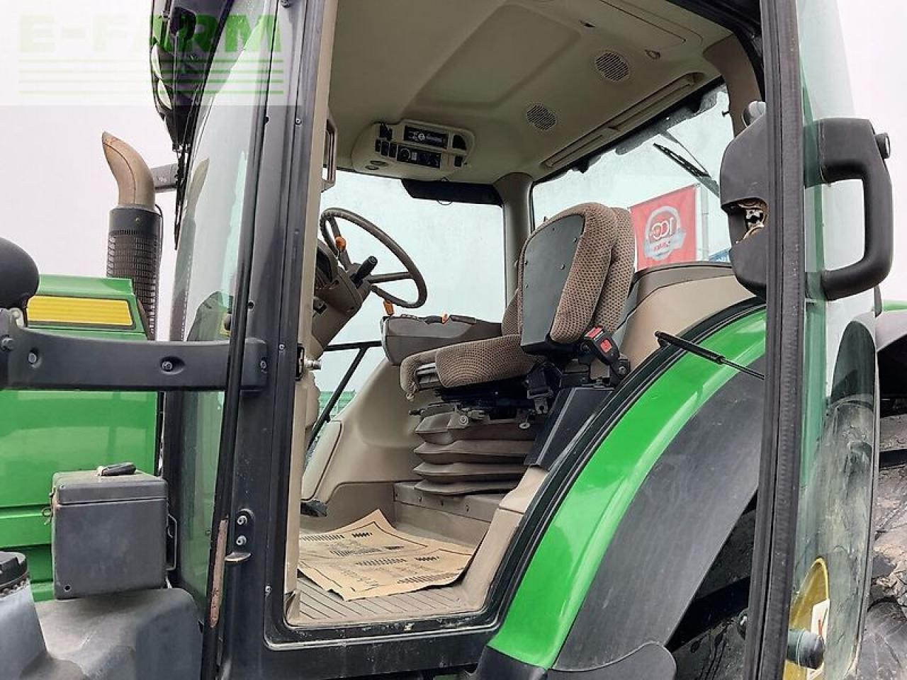 John Deere 6210r - Tractor agricol: Foto 5 John Deere 6210r - Tractor agricol: Foto 5