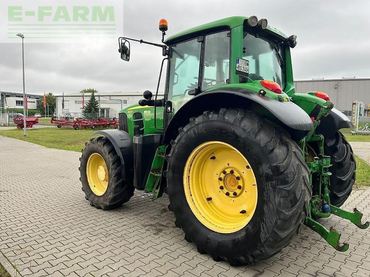 John Deere 6930 premium - Tractor agricol: Foto 2 John Deere 6930 premium - Tractor agricol: Foto 2