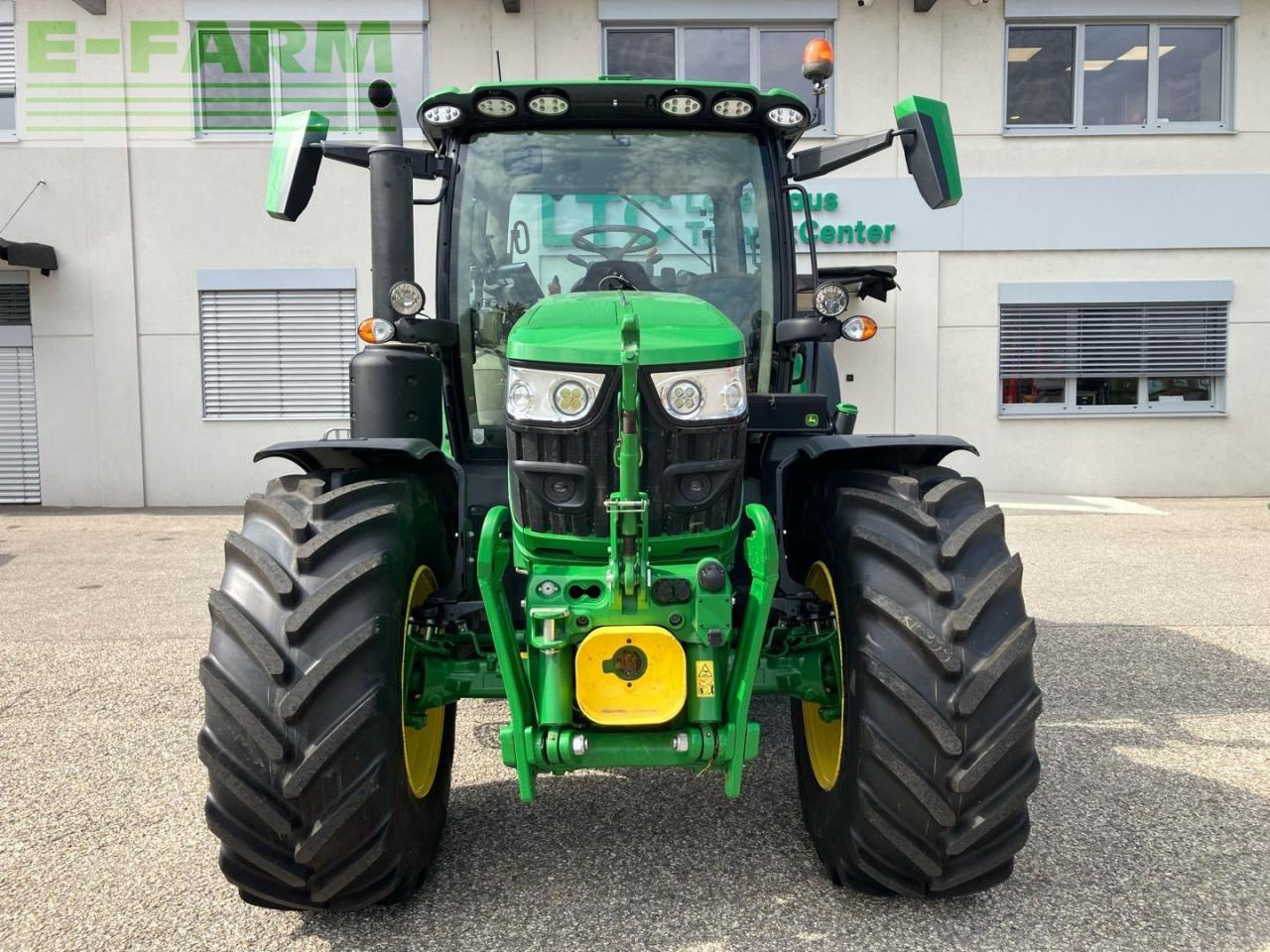 John Deere 6R 150 - Tractor agricol: Foto 3 John Deere 6R 150 - Tractor agricol: Foto 3