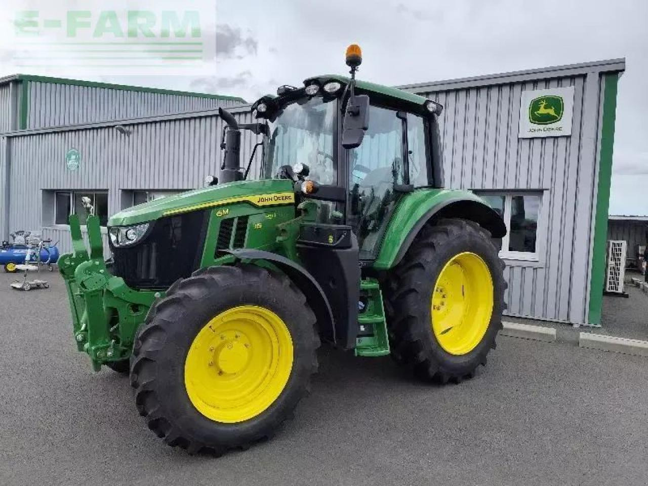 John Deere 6m 115 - Tractor agricol: Foto 2 John Deere 6m 115 - Tractor agricol: Foto 2