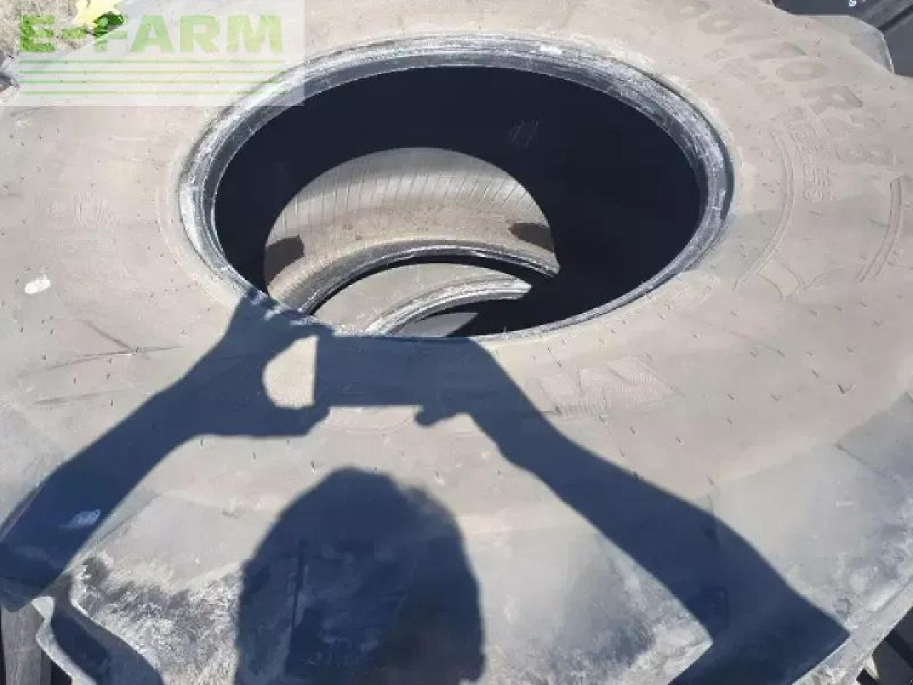 John Deere 6r 195 - Tractor agricol: Foto 4 John Deere 6r 195 - Tractor agricol: Foto 4