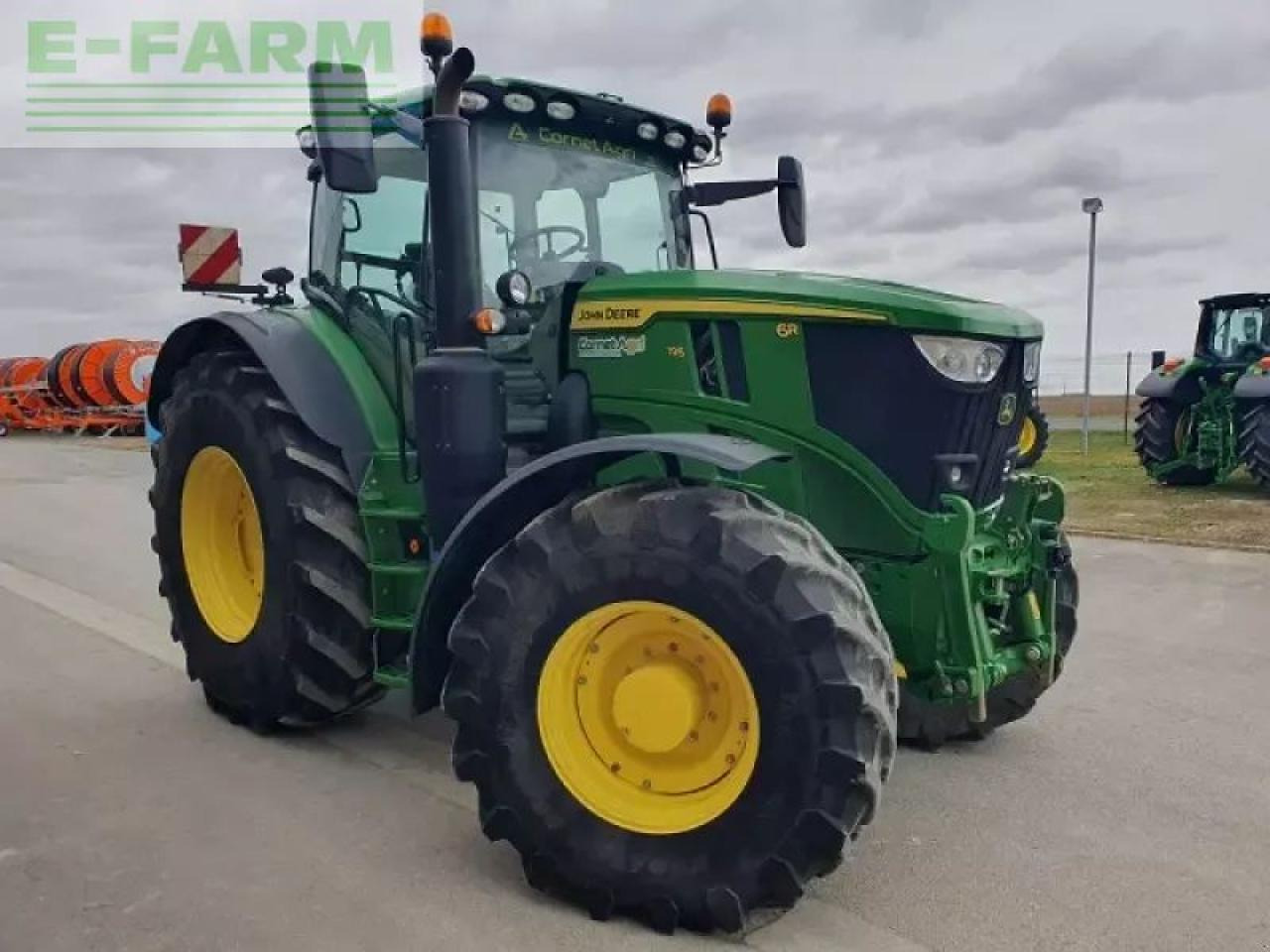 John Deere 6r 195 - Tractor agricol: Foto 2 John Deere 6r 195 - Tractor agricol: Foto 2