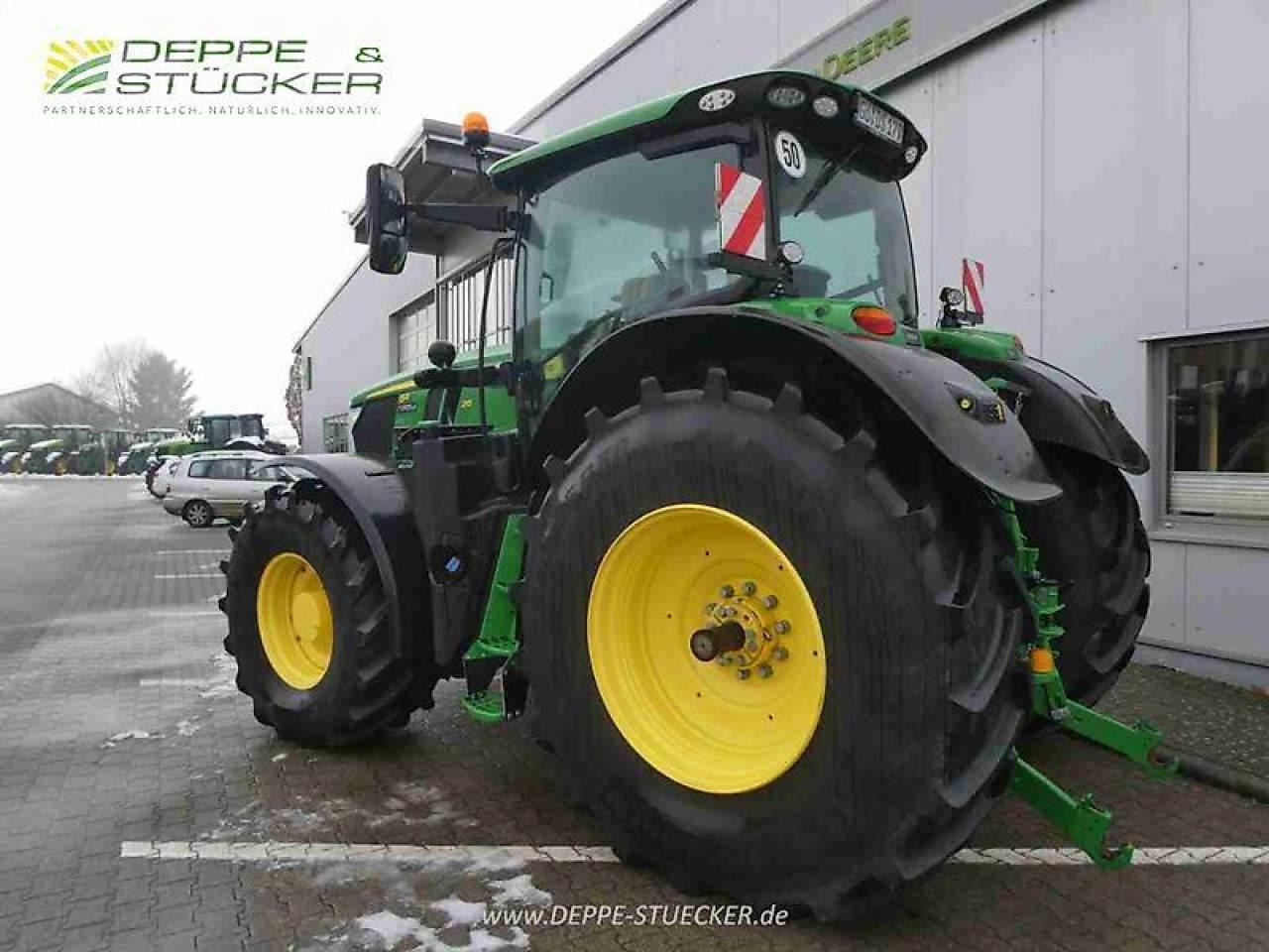 John Deere 6r 215 - Tractor agricol: Foto 4 John Deere 6r 215 - Tractor agricol: Foto 4