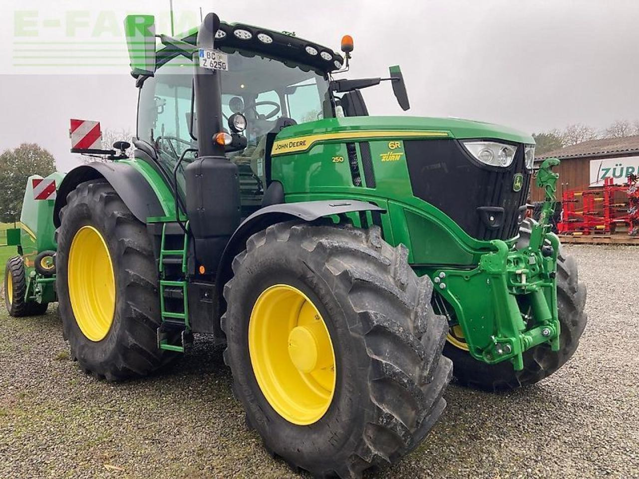 John Deere 6r 250 / 6r250 - Tractor agricol: Foto 3 John Deere 6r 250 / 6r250 - Tractor agricol: Foto 3