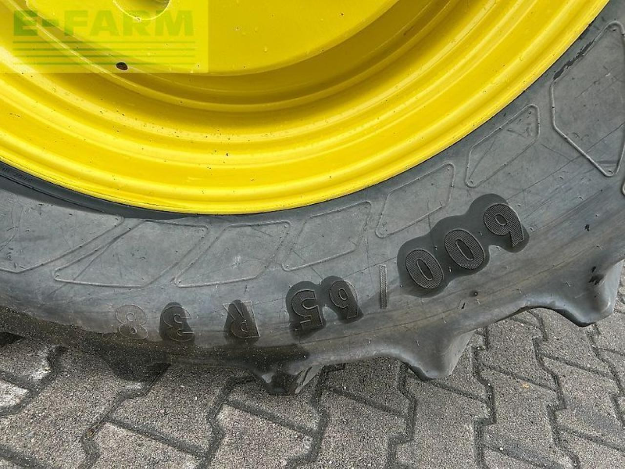 Tractor agricol John Deere 6r150: Foto 10 Tractor agricol John Deere 6r150: Foto 10