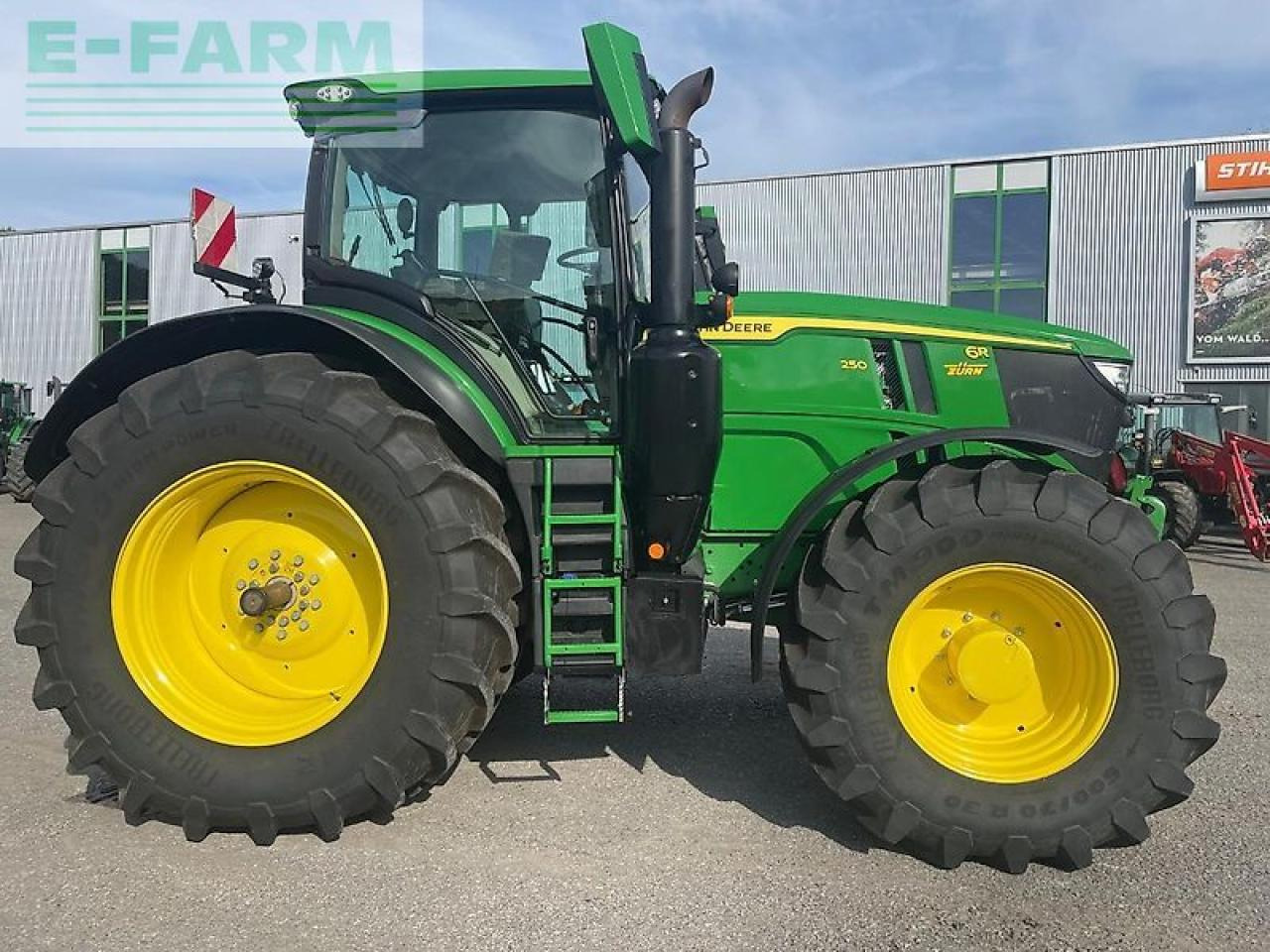 John Deere 6r250 / 6r 250 - Tractor agricol: Foto 4 John Deere 6r250 / 6r 250 - Tractor agricol: Foto 4