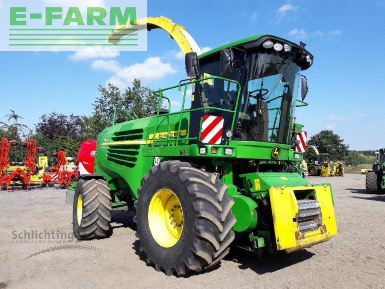 John Deere 7350 ohne vorsatz - Combină de Recoltat Furaj: Foto 1 John Deere 7350 ohne vorsatz - Combină de Recoltat Furaj: Foto 1