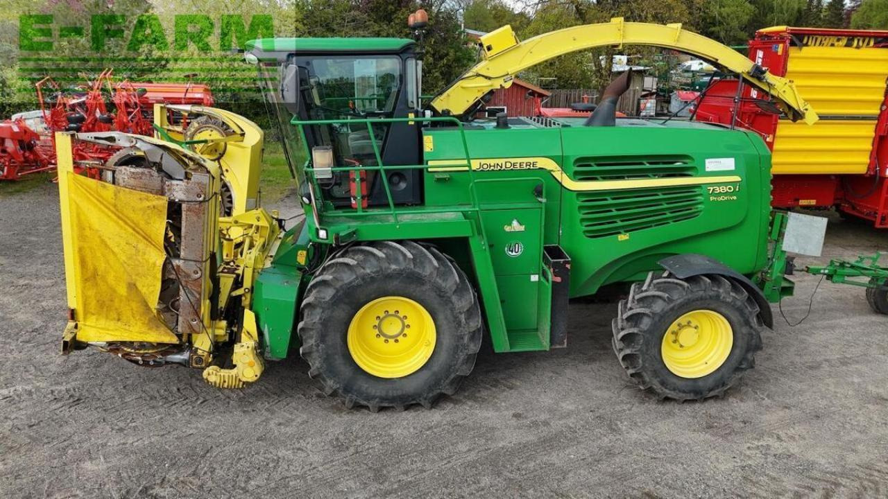 John Deere 7380i prodrive mit kemper 8rh u. pu - Combină de Recoltat Furaj: Foto 1 John Deere 7380i prodrive mit kemper 8rh u. pu - Combină de Recoltat Furaj: Foto 1