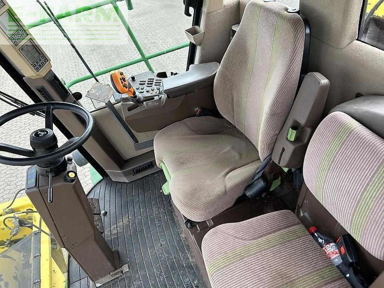 John Deere 7500 - Combină de Recoltat Furaj: Foto 3 John Deere 7500 - Combină de Recoltat Furaj: Foto 3