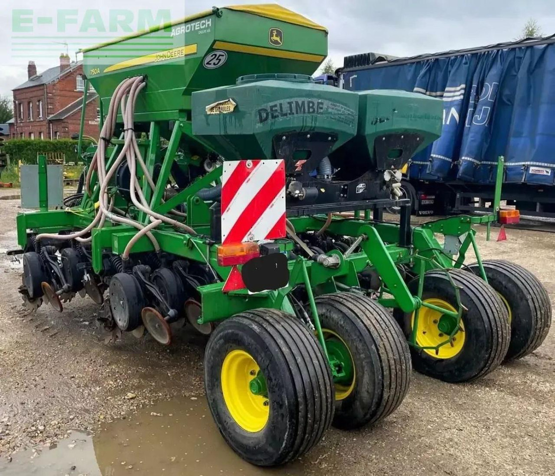 John Deere 750a - Semănătoare de precizie: Foto 4 John Deere 750a - Semănătoare de precizie: Foto 4
