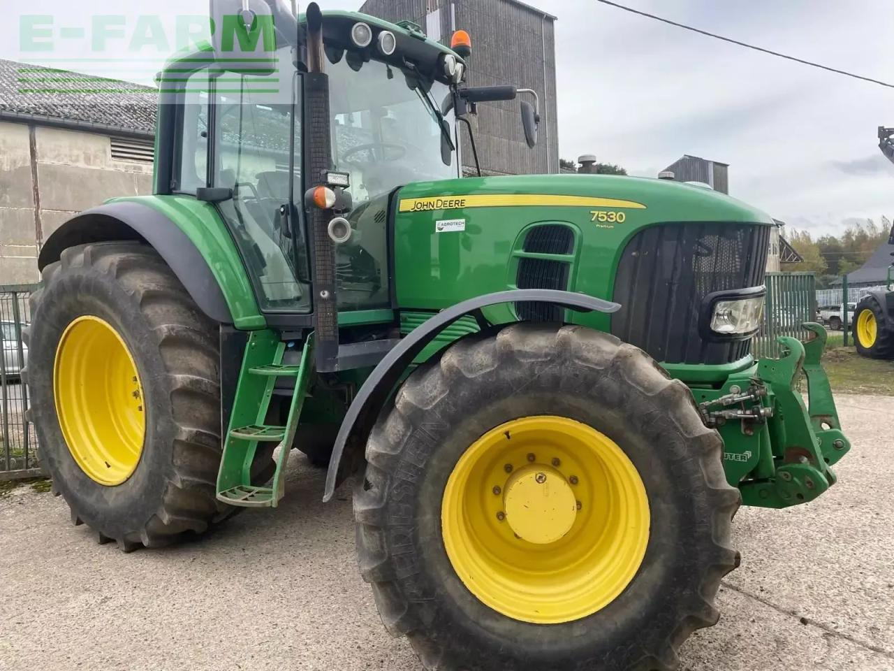 John Deere 7530premium - Tractor agricol: Foto 3 John Deere 7530premium - Tractor agricol: Foto 3