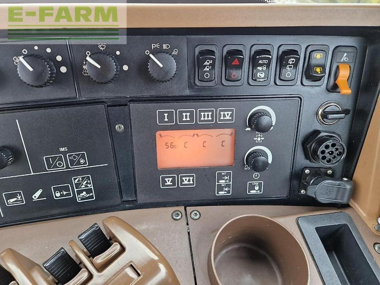 Tractor agricol John Deere 7730: Foto 11 Tractor agricol John Deere 7730: Foto 11