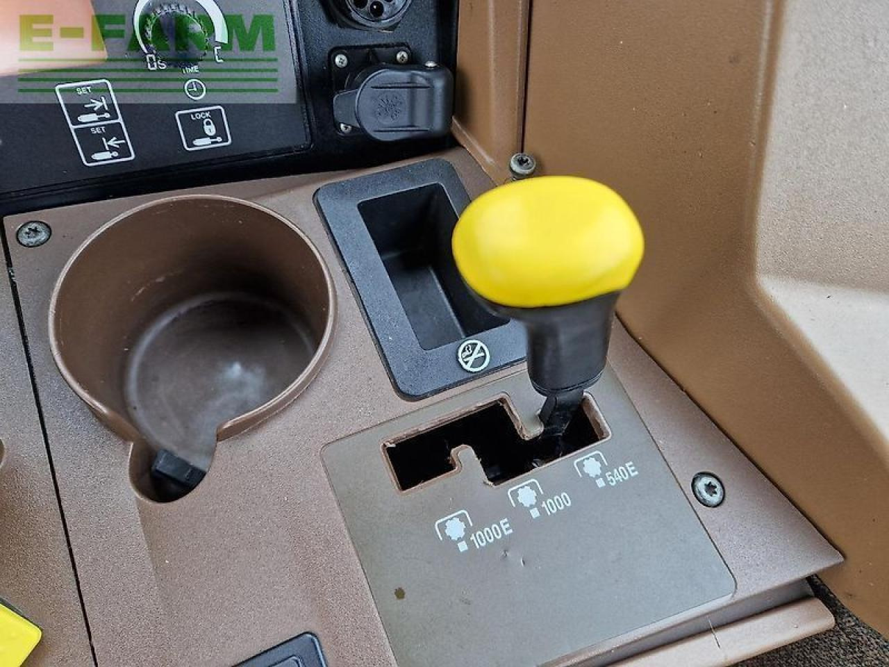 Tractor agricol John Deere 7730: Foto 14 Tractor agricol John Deere 7730: Foto 14