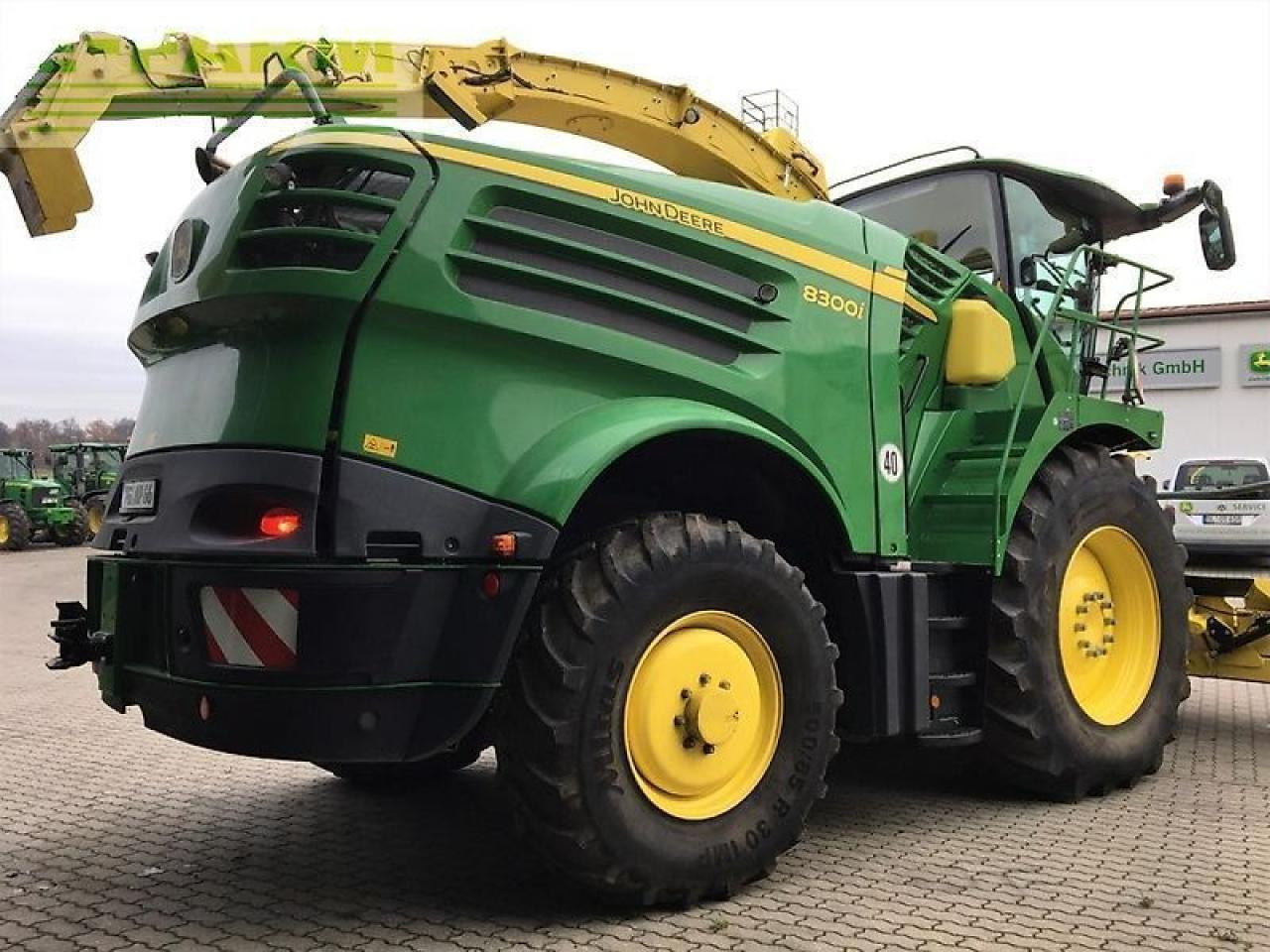 John Deere 8300i mit kemper 360+ & 639 pickup - Combină de Recoltat Furaj: Foto 3 John Deere 8300i mit kemper 360+ & 639 pickup - Combină de Recoltat Furaj: Foto 3