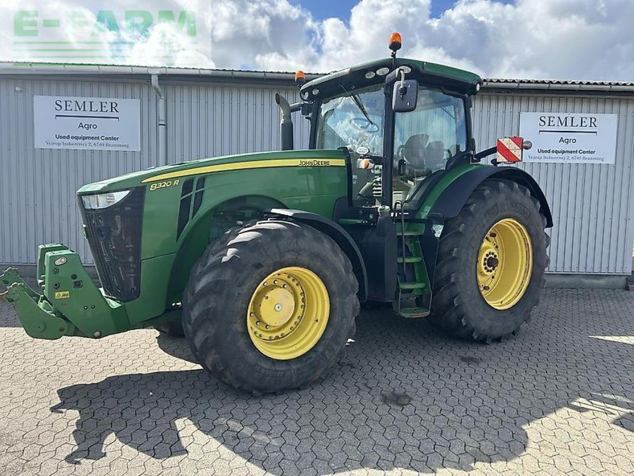 John Deere 8320r - Tractor agricol: Foto 1 John Deere 8320r - Tractor agricol: Foto 1