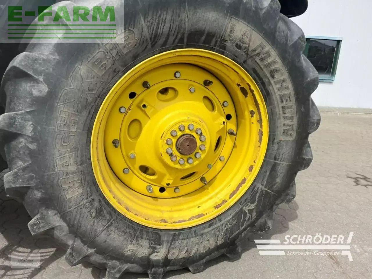John Deere 8335 r autopower + zwillingsbereifung - Tractor agricol: Foto 5 John Deere 8335 r autopower + zwillingsbereifung - Tractor agricol: Foto 5