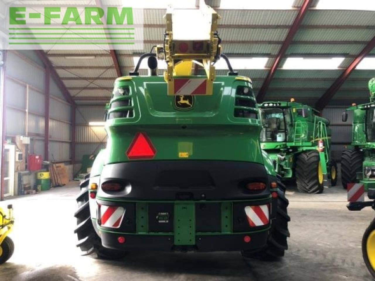 John Deere 8500 - Utilaje pentru maşină de recoltat furaj: Foto 5 John Deere 8500 - Utilaje pentru maşină de recoltat furaj: Foto 5