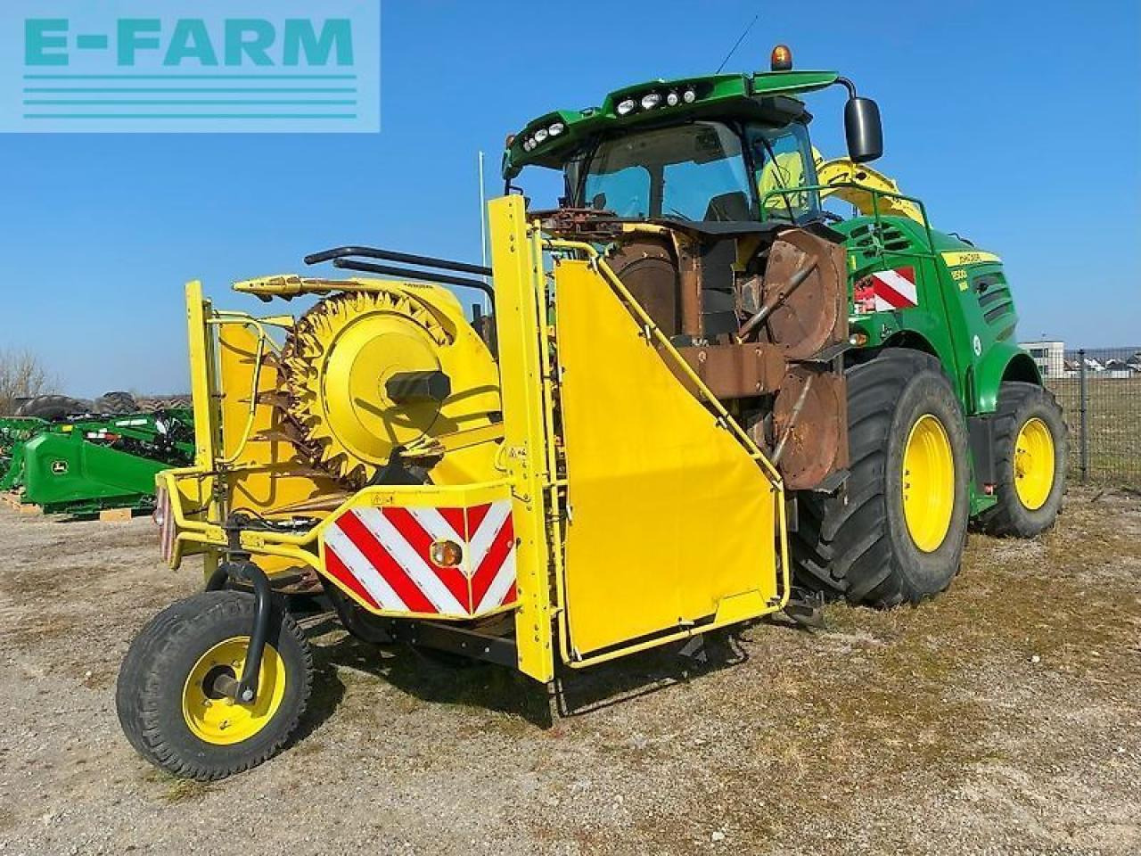 John Deere 8500 mit kemper 460 stalkbuster - Combină de Recoltat Furaj: Foto 1 John Deere 8500 mit kemper 460 stalkbuster - Combină de Recoltat Furaj: Foto 1