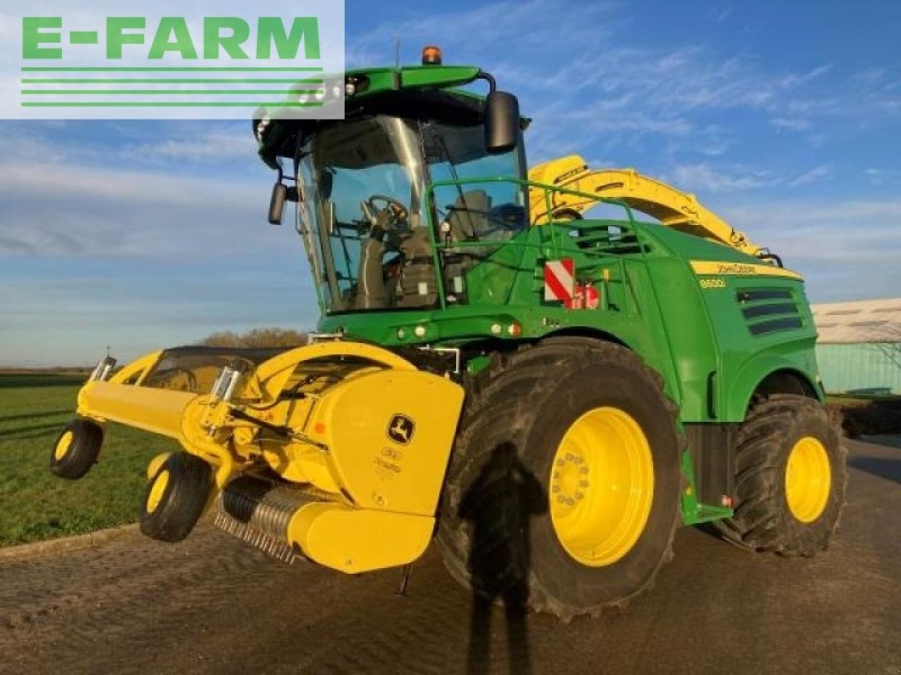 John Deere 8600i - Utilaje pentru maşină de recoltat furaj: Foto 2 John Deere 8600i - Utilaje pentru maşină de recoltat furaj: Foto 2