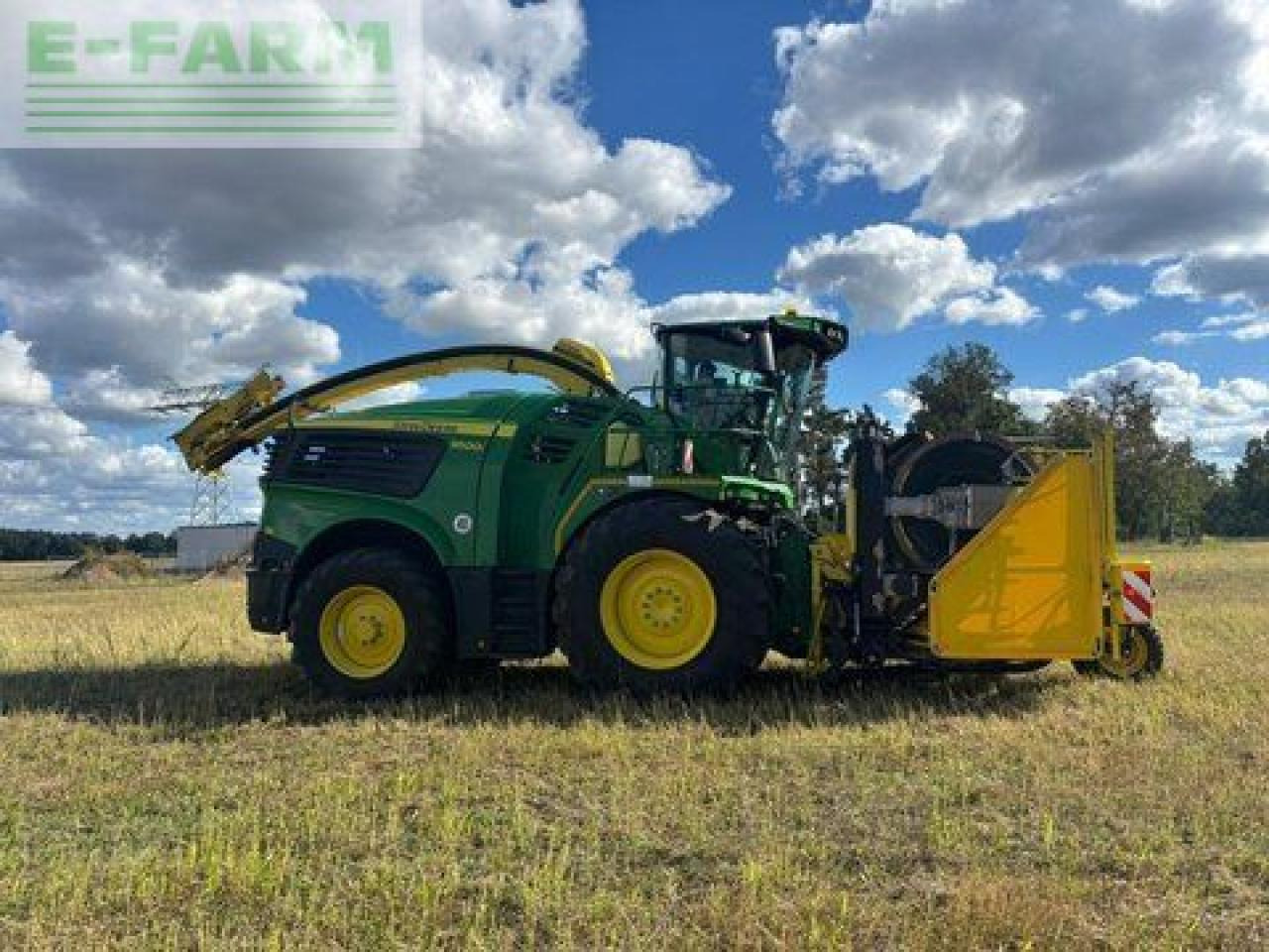 John Deere 9500i - Combină de Recoltat Furaj: Foto 3 John Deere 9500i - Combină de Recoltat Furaj: Foto 3