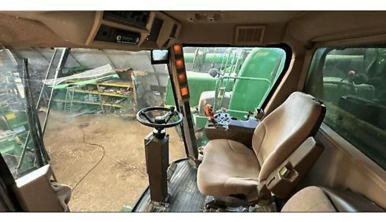 John Deere 9580wts - Combină de recoltat cereale: Foto 4 John Deere 9580wts - Combină de recoltat cereale: Foto 4