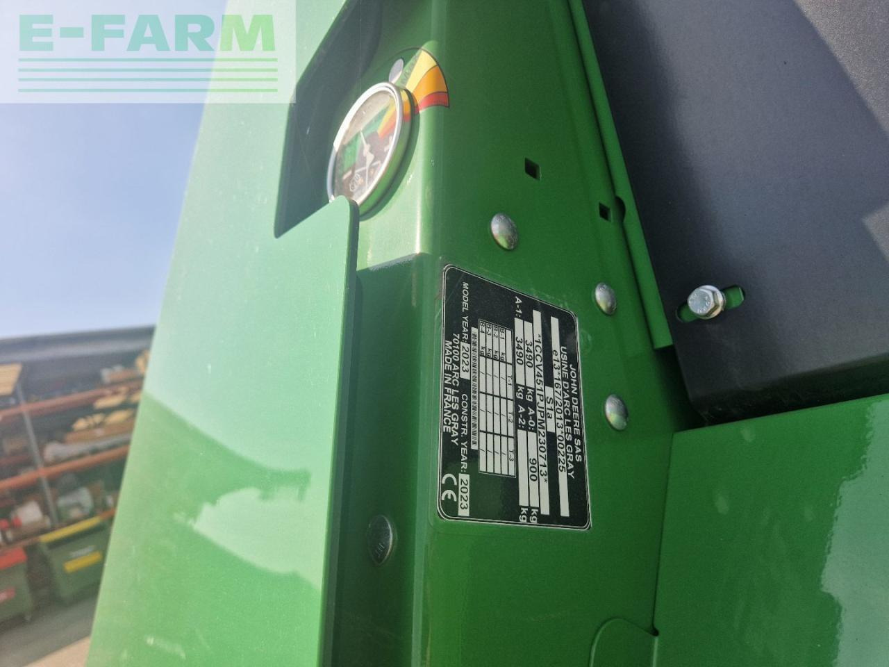 Presă baloţi dreptunghiulari John Deere V451M: Foto 10 Presă baloţi dreptunghiulari John Deere V451M: Foto 10