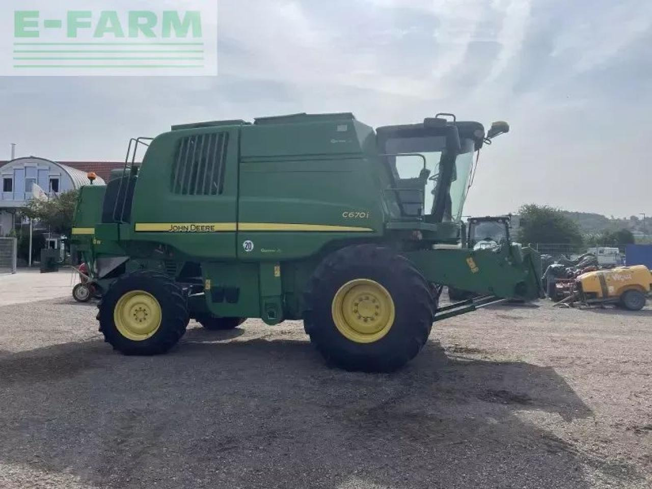 John Deere c670i - Combină de recoltat cereale: Foto 5 John Deere c670i - Combină de recoltat cereale: Foto 5